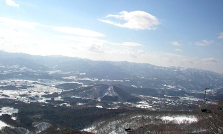 이와키산 햐쿠자와 스키장